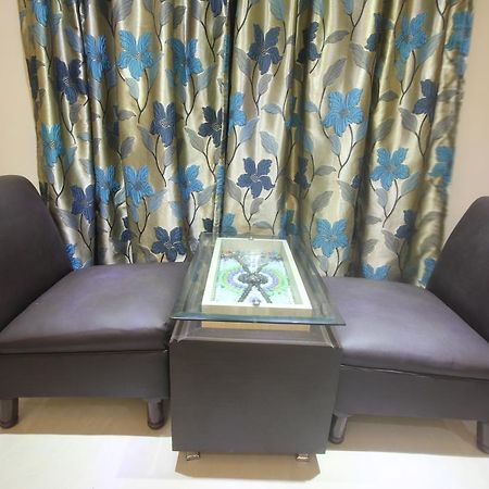 Urmee Hotel Bhubaneswar Bagian luar foto