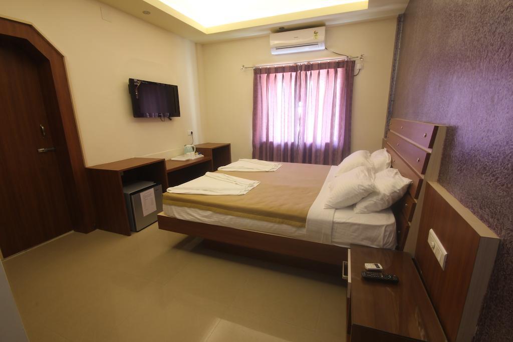 Urmee Hotel Bhubaneswar Ruang foto