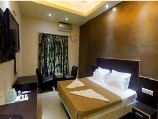 Urmee Hotel Bhubaneswar Bagian luar foto